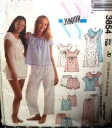 3854  MCCALLS JUNIOR NIGHTGOWN, TOP, CAMI, BOTTOMS, BLOOMERS PATTERN 11/12-17/18  UNCUT 33 1/2-38.5'' B